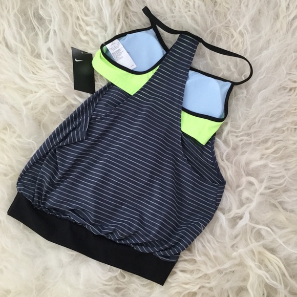 NIKE SWIM WOMEN’S LAYERED SPORT TANKINI - Picture 4 of 7